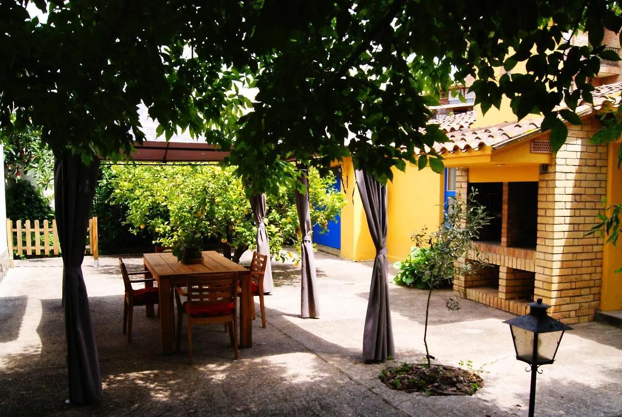 Apartamento Con Encanto Can Brugada Banyoles 0*,  Hiszpania